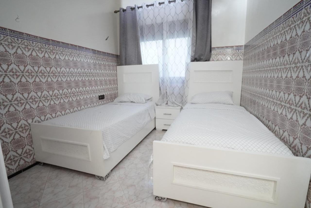 Apartment Oumnia 1 - City Center Танжер Экстерьер фото