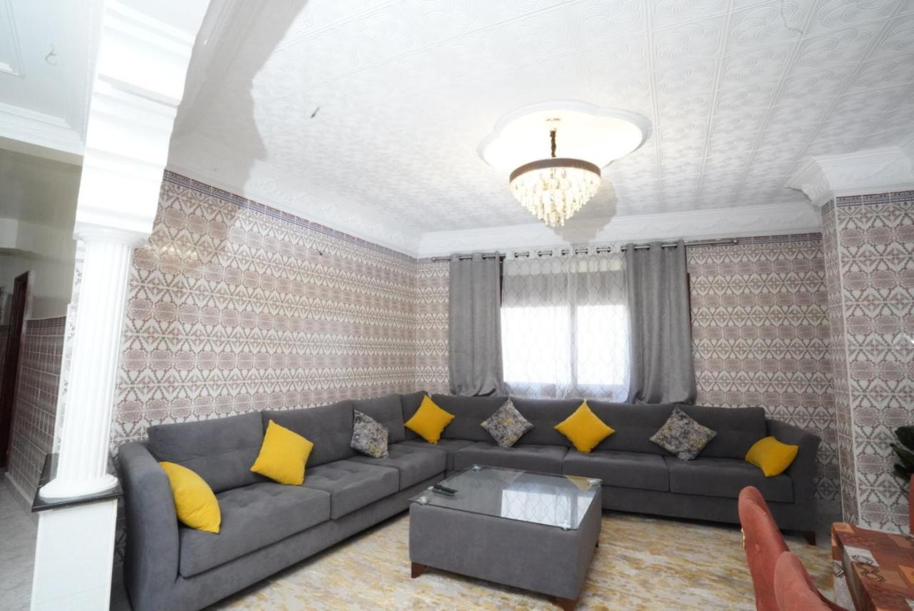 Apartment Oumnia 1 - City Center Танжер Экстерьер фото